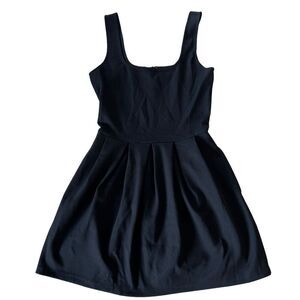 Aritzia‎ Sunday Best Black Mini Dress Pleated Size 6 Evening Cocktail Basics